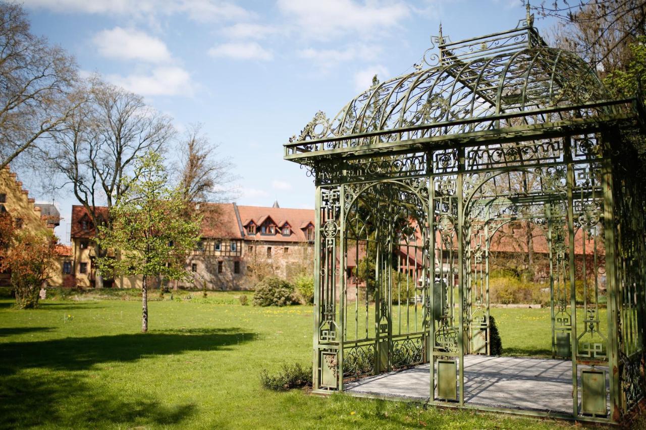 Schlosshotel Weyberhoefe Hösbach Kültér fotó